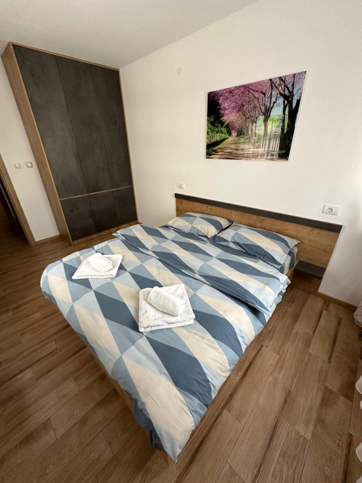 Apartment Montevia Mont